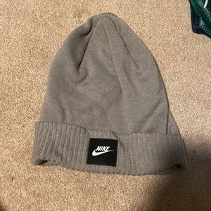 grey nike hat